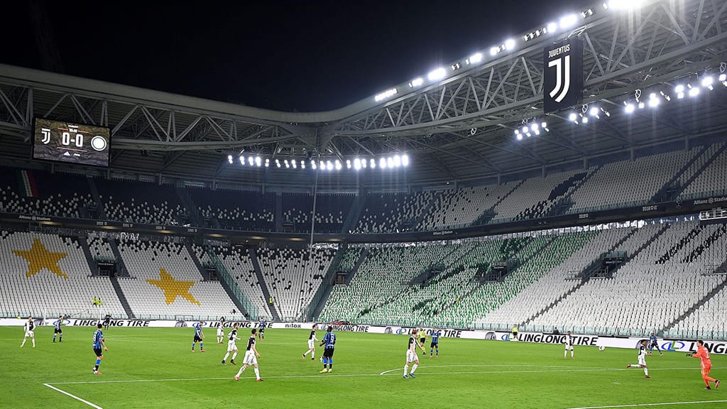 Un momento della partita Juventus - Inter giocata a porte chiuse - Storia del coronavirus